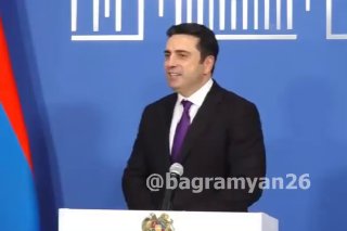 Ален Симонян не будет баллотироваться в Горисе: спикер НС Армении отказался от мандата