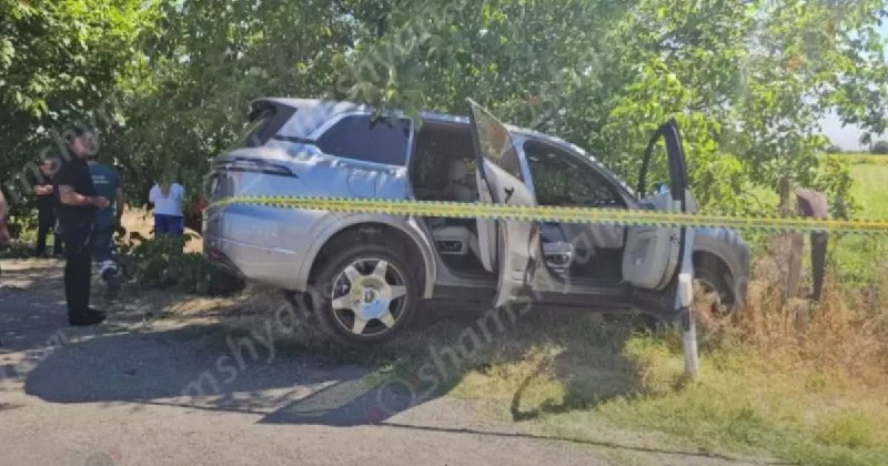 В Горисе в автомобиле Changan обнаружено тело бывшего министра здравоохранения Гагика Стамбулцяна