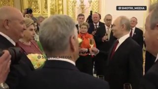 Путин поздравил Пашиняна с победой на выборах в Горисе