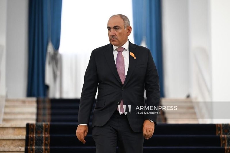 Горис: Пашинян заявил о договоренности визита в РФ, но ждет приглашения