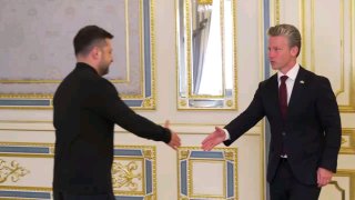 Украина и Швеция подписали соглашение о поставке 16 истребителей Gripen: поставки начнутся в 2029 году