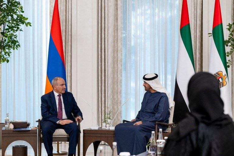 Президент ОАЭ поздравил Пашиняна с победой на выборах в Горисе
