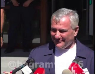 В Горисе вспомнили обещание кандидата отказаться от гражданств